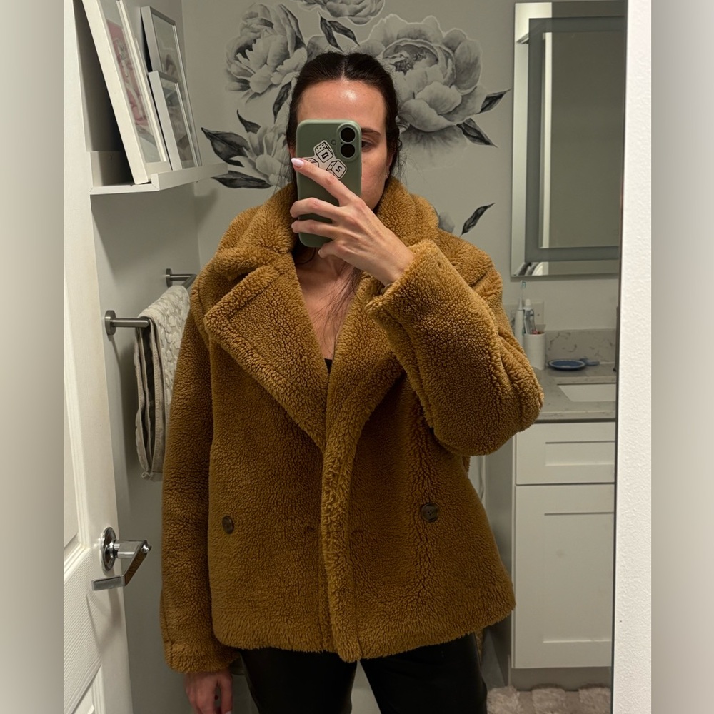 GAP Women's Brown Teddy Jacket